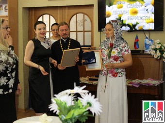 День семьи, любви и верности  отметили в Махачкале.