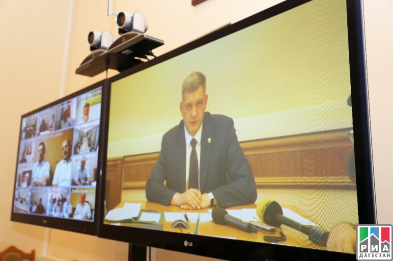 иванов конференция.jpg