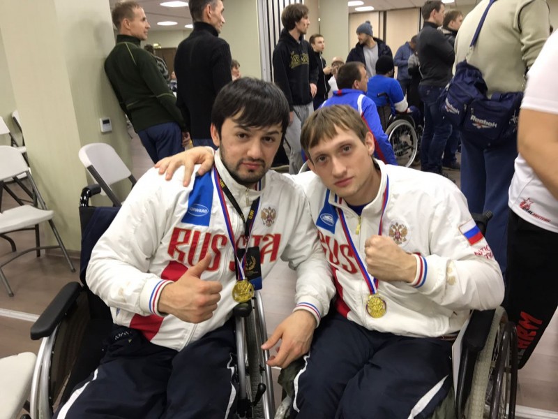  Сборная Дагестана по армрестлингу стала лучшей на чемпионате и первенстве России 