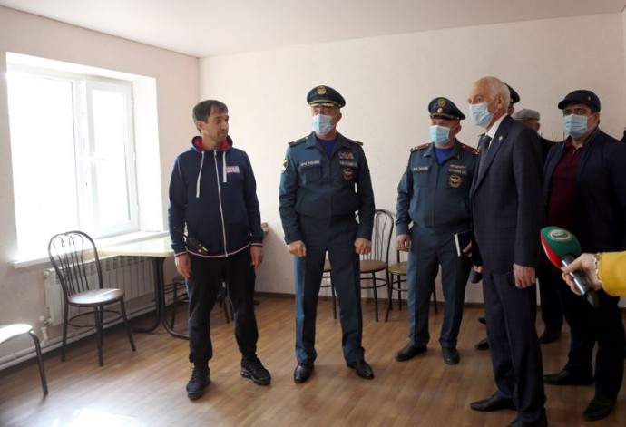 Граждан Азербайджана, ожидающих открытия границы в Дагестане перевели в стационарный ПВР