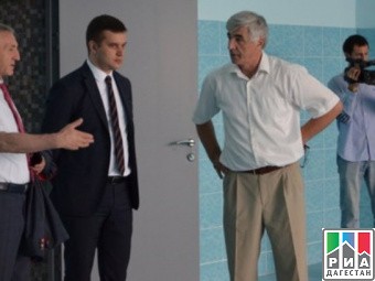 Министр образования и науки РД Шахабас Шахов,  посетил новую школу в Каспийске в преддверии открытия
