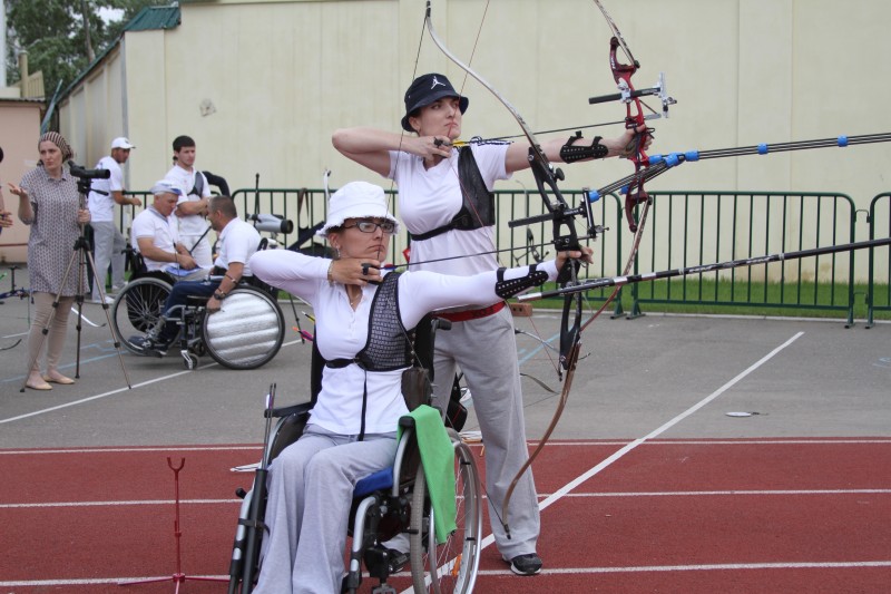 Дагестанская лучница Барият Мирзаалиева выступит на чемпионате России