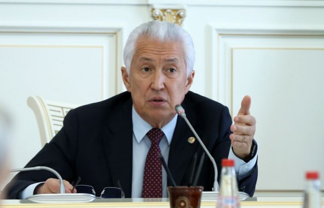 Бизнесу в Дагестане быть! Глава региона Владимир Васильев, на встрече с представителями бизнеса , обсудил вопрос кадастровой  оценке недвижимости в РД . 