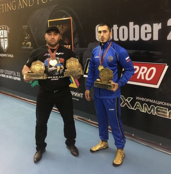 Двое дагестанских пауэрлифтеров выиграли объединенный чемпионат Европы и Азии 