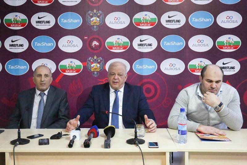 Анатолий Карибов рассказал журналистам о готовности к чемпионату Европы