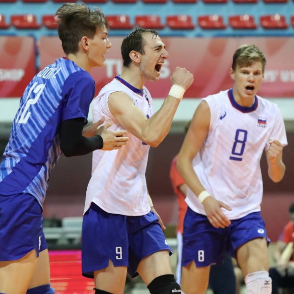 Омар Курбанов - чемпион Европы по волейболу среди молодежи 