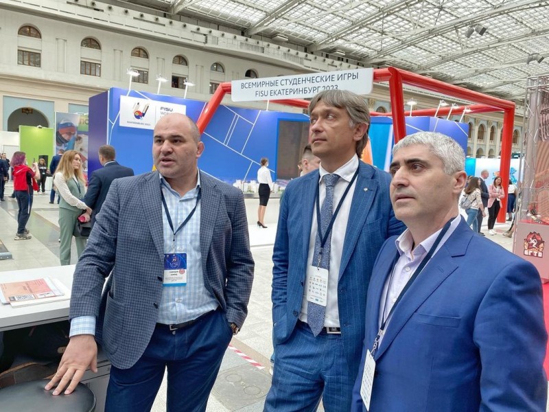 Сажид Сажидов принял участие в форуме SportForumLive