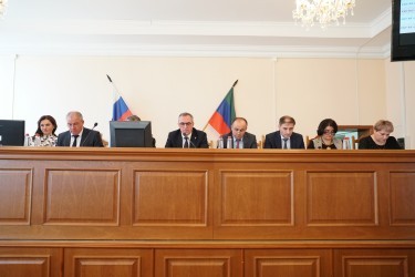 Реализация программы «Земский доктор» в Дагестане позволила найти работу 174 врачам 