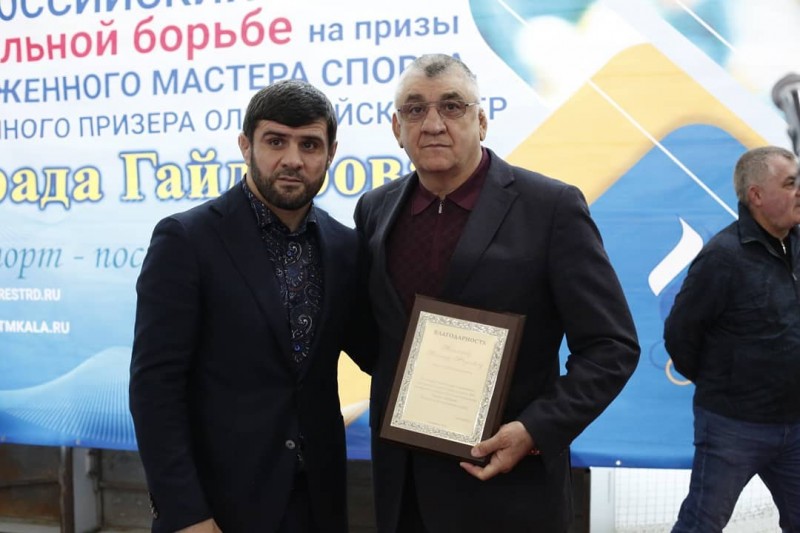 Министр по физической культуре и спорту РД Магомед Магомедов принял участие в открытии турнира на призы Мурада Гайдарова