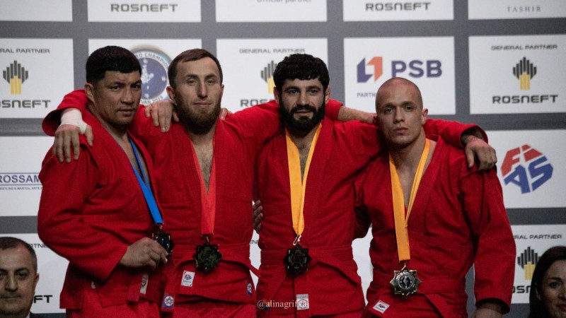 Трое дагестанских самбистов выиграли чемпионат мира