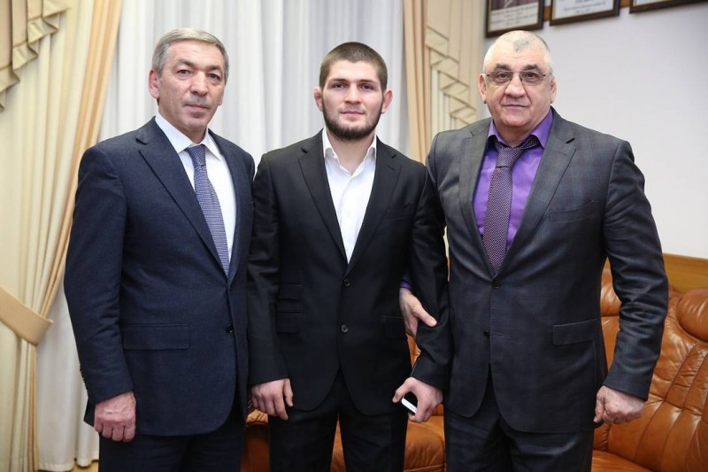 Чествование Хабиба Нурмагомедова в правительстве Дагестана 