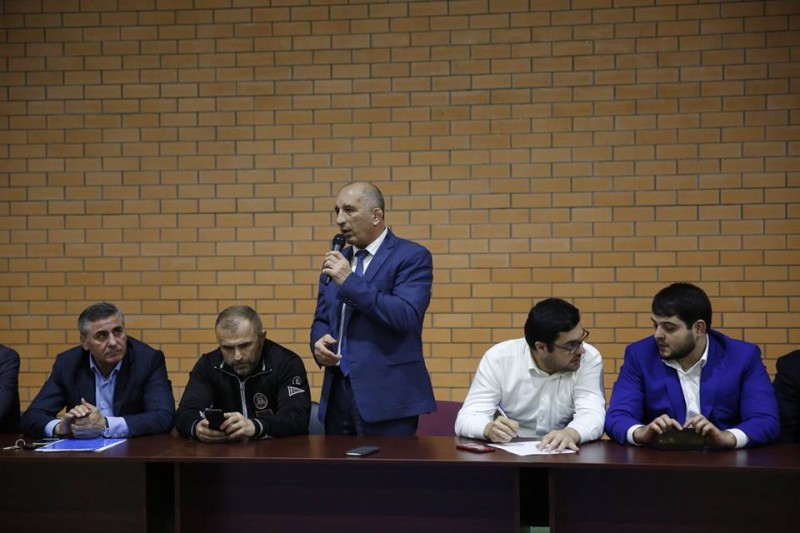 Встреча в спортшколе по дзюдо им. М. Джафарова, посвященная защите молодежи от наркомании 