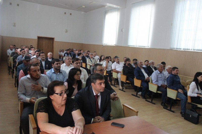  «20 лет разгрома международных бандформирований». Новолакские  ополченцы удостоены юбилейными медалями. 