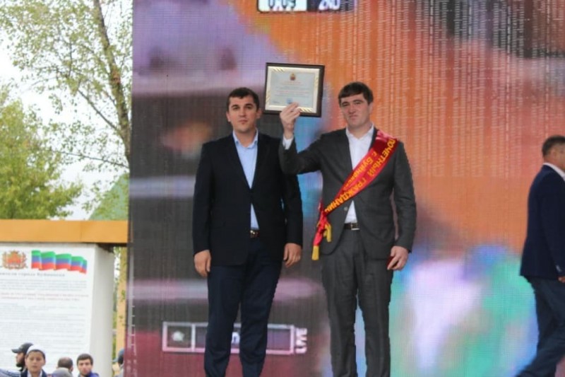 Олимпийского чемпиона Бахтияра Ахмедова чествовали в Буйнакске 
