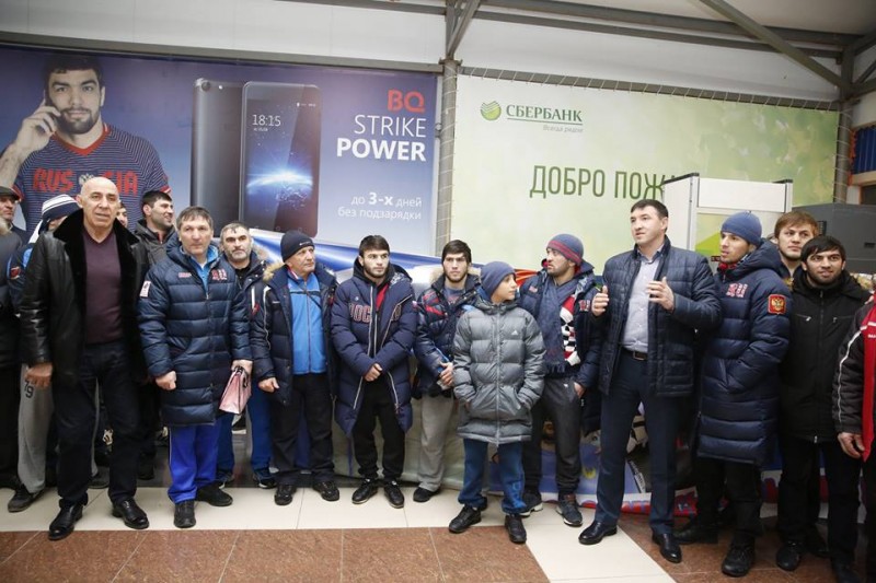 Встреча медалистов турнира имени Ивана Ярыгина в аэропорту 