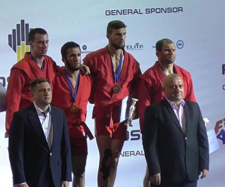  Дагестанский самбист Шейх-Мансур Хабибулаев стал чемпионом Европы 