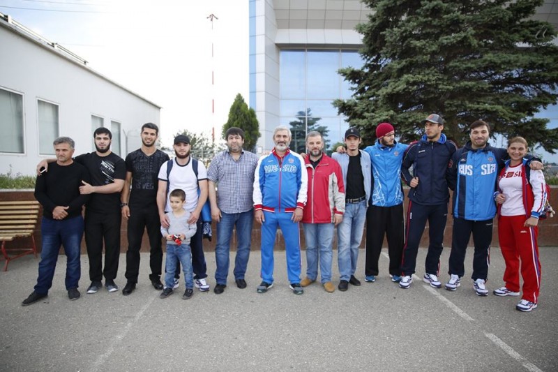 Встреча в аэропорту призеров чемпионата Европы по паратхэквондо 