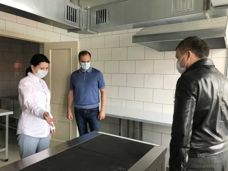 Артем Здунов совершил рабочую поездку в Новолакский район