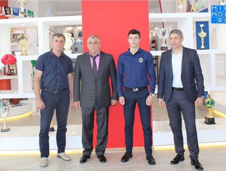 Поздравляем с днем рождения!