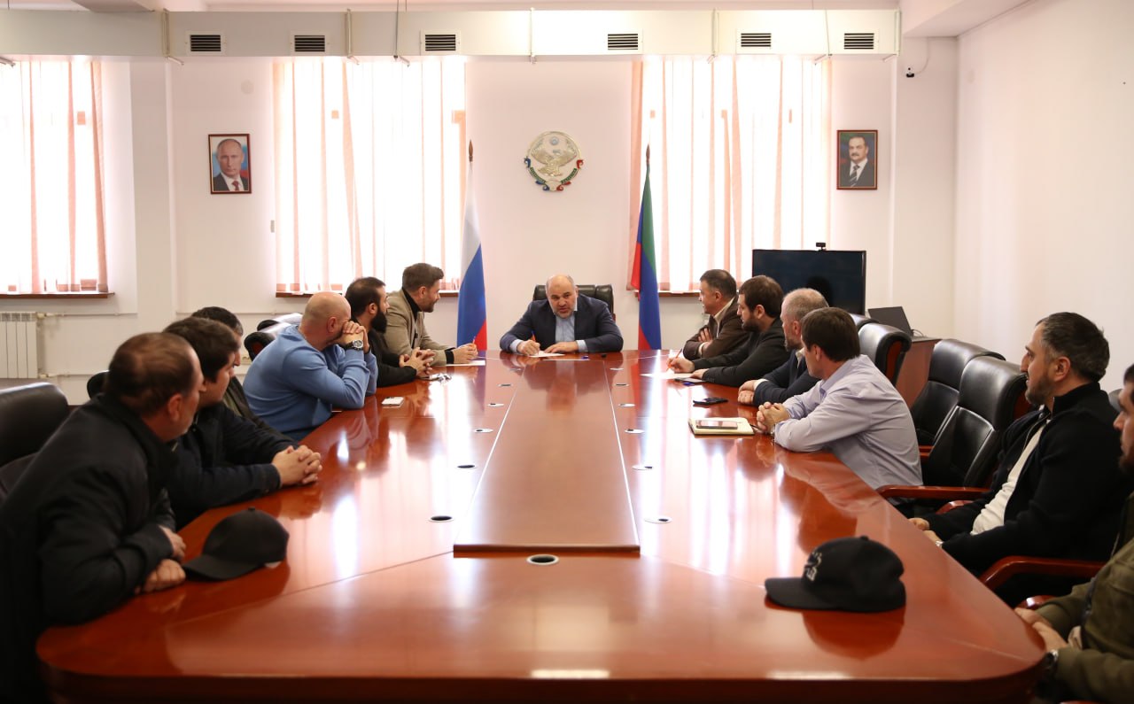 Крупный международный турнир по профессиональному боксу запланирован в Махачкале на 10 мая