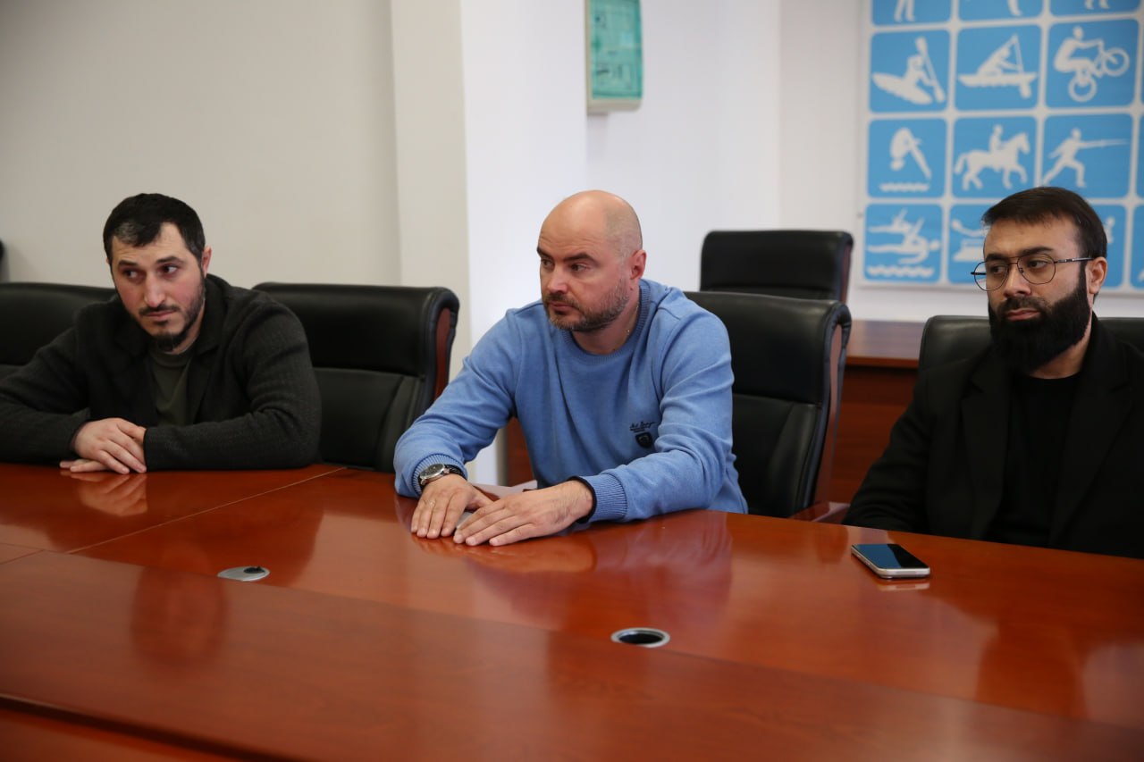 Крупный международный турнир по профессиональному боксу запланирован в Махачкале на 10 мая